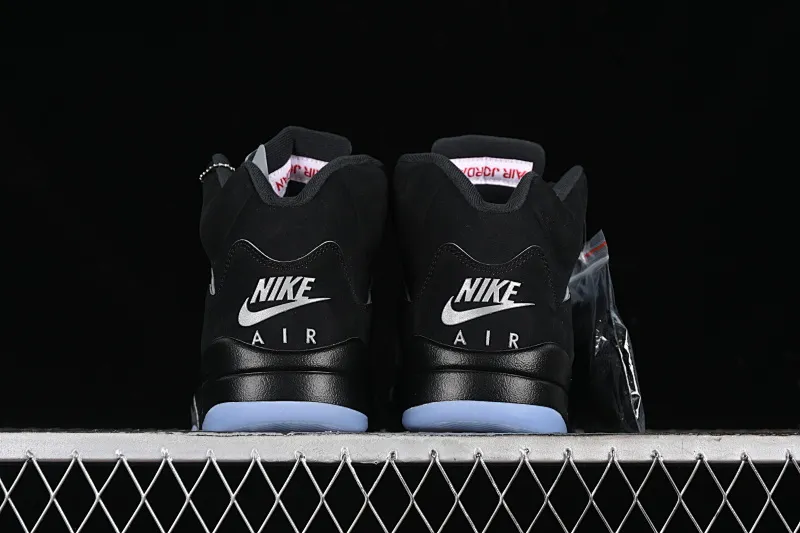 All categories Air Jordan Jordan series basketball shoes Air Jordan 5 pure original version Air Jordan 5 Black "Metallic Reimagined" AJ5 Joe 5 black silver HF3975-001